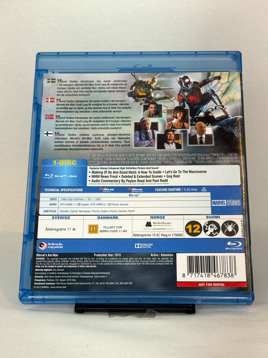 Bakside av Blu-ray-cover til Ant-Man – detaljer om spesifikasjoner og ekstramateriale, brukt film hos Brukbar Film