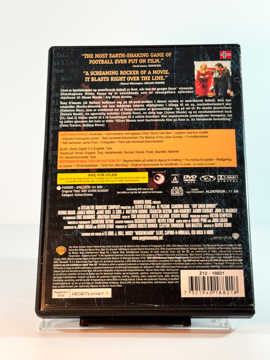 Bakside av cover til any given sunday, bruktfilm på DVD hos Brukbar Film