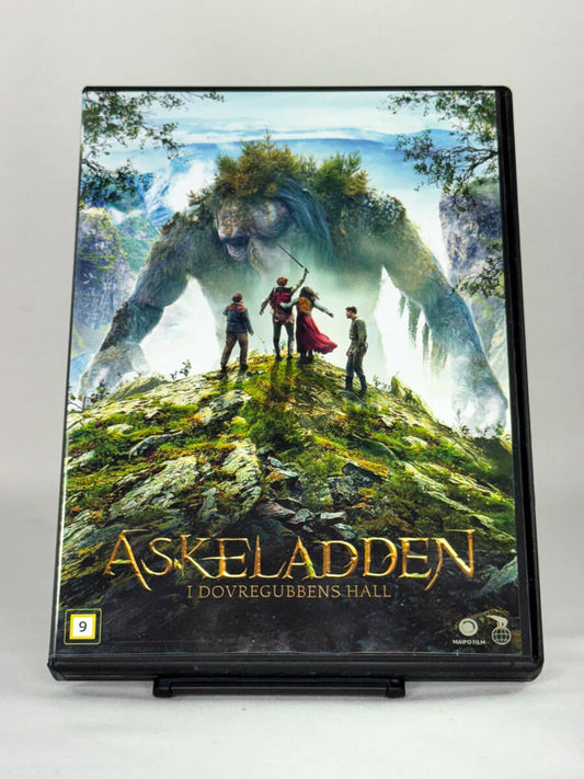 DVD-forside til filmen Askeladden - I Dovregubbens hall
Originalt cover brukt for produktbilde i nettbutikken Brukbar Film