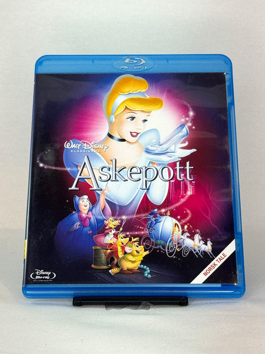 Forside av Blu-ray-cover til filmen Askepott (Cinderella) – tidløs Disney klassiker med norsk tale, kjøp hos Brukbar Film