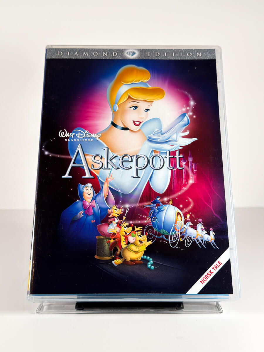 Forside av cover til Askepott på DVD