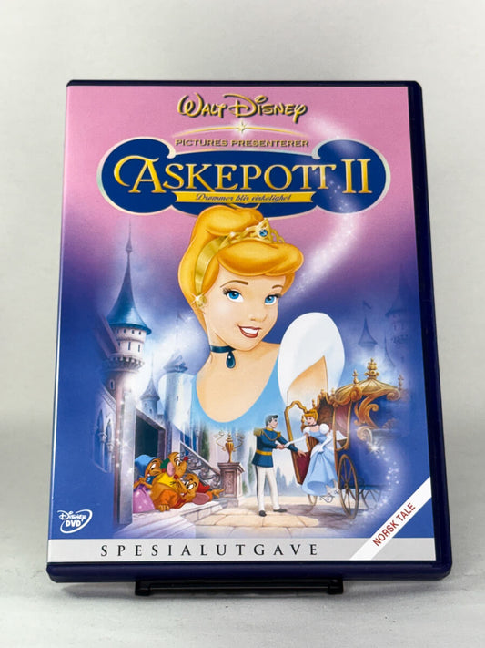 DVD-forside til filmen Askepott II – Drømmer blir virkelighet
Originalt cover brukt for produktbilde i nettbutikken Brukbar Film