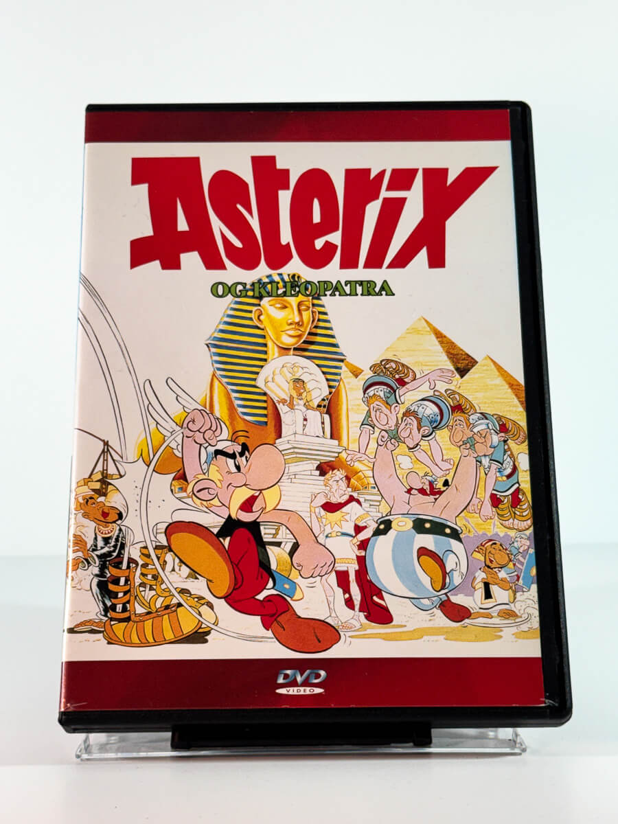 Forside av cover til Asterix og Kleopatra, bruktfilm hos nettbutikken Brukbar Film
