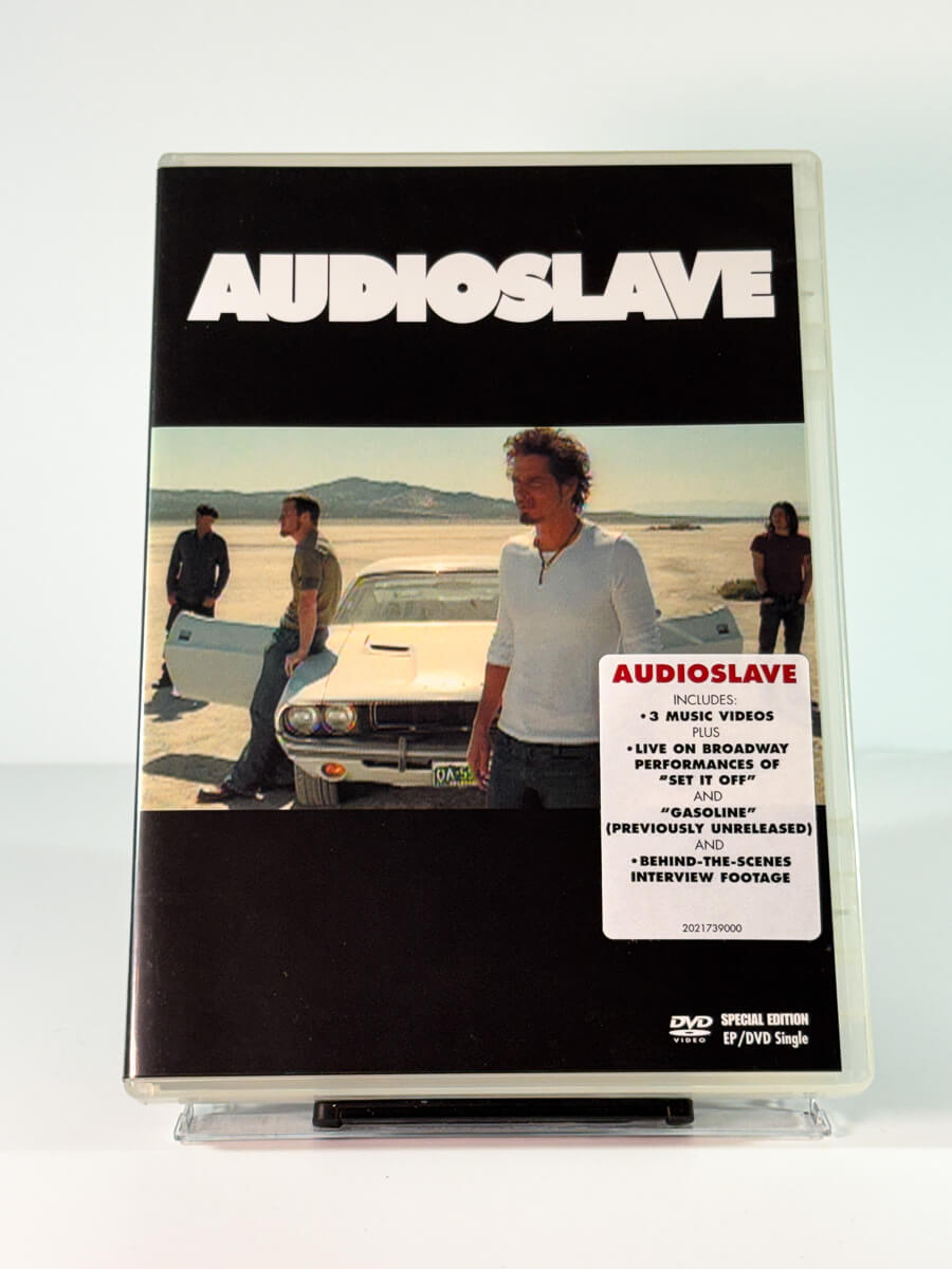 Forside av cover til audioslave, bruktfilm på DVD hos Brukbar Film