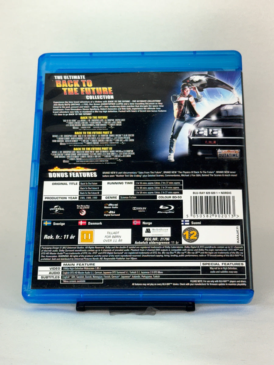 Bakside av Blu-ray-cover for Back to the Future Trilogy – brukt original Blu-ray samleboks fra Brukbar Film