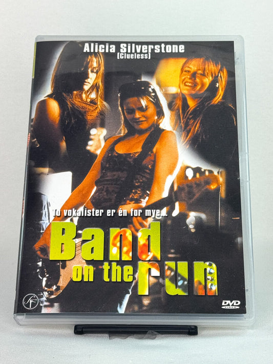 Forside av DVD-cover til Band on the Run – brukt musikkfilm og drama på DVD med Alicia Silverstone, original brukt film hos Brukbar Film