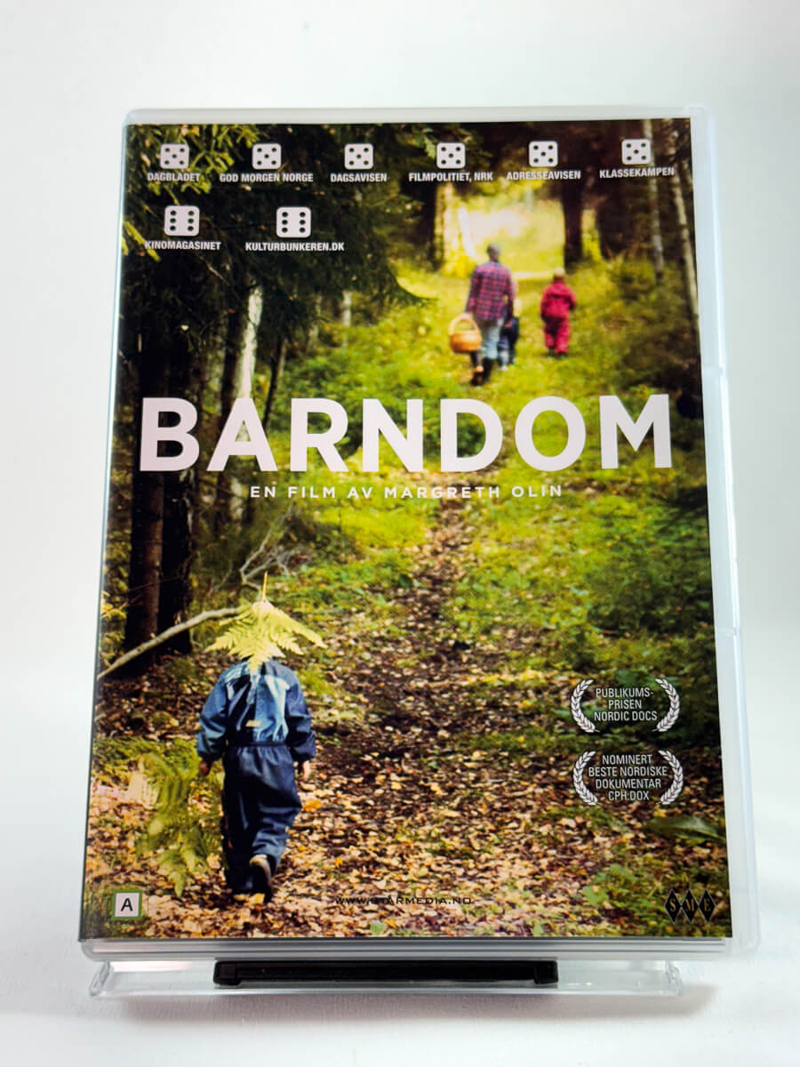 Forside av filmcover til Barndom, brukt DVD med dokumentar av Margreth Olin hos Brukbar Film