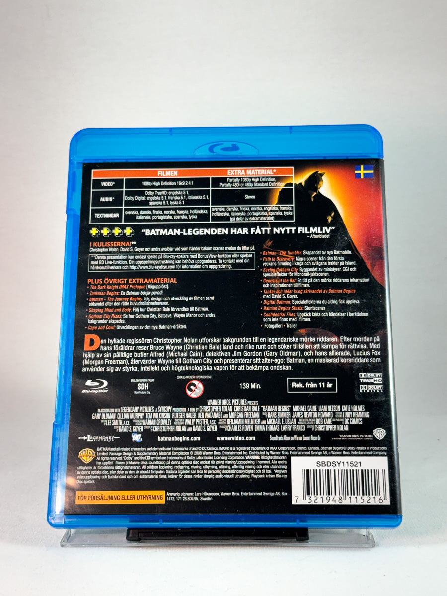Bakside av cover til Batman Begins, brukt Blu-ray hos Brukbar Film