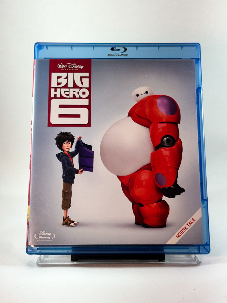 Big Hero 6 – forside av Blu-ray-cover, animert Disney-film for hele familien, bruktfilm hos Brukbar Film