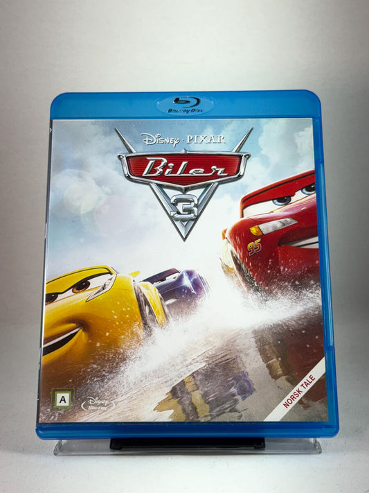 Forside av Blu-ray-cover til Biler 3 – Disney Pixar-oppfølger med Lynet McQueen tilbake på banen, norsk tale, brukt film hos Brukbar Film.
