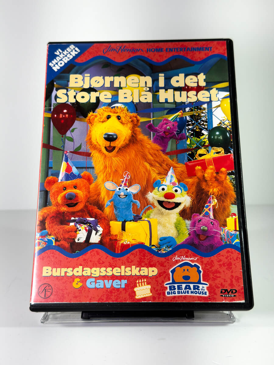 Forside av cover til Bjørnen i det Store Blå Huset – Bursdagsselskap & Gaver på DVD