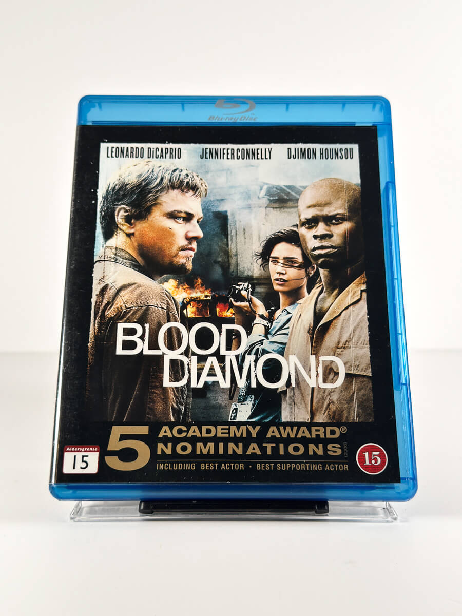 Forside av cover til Blood Diamond på Blu-ray