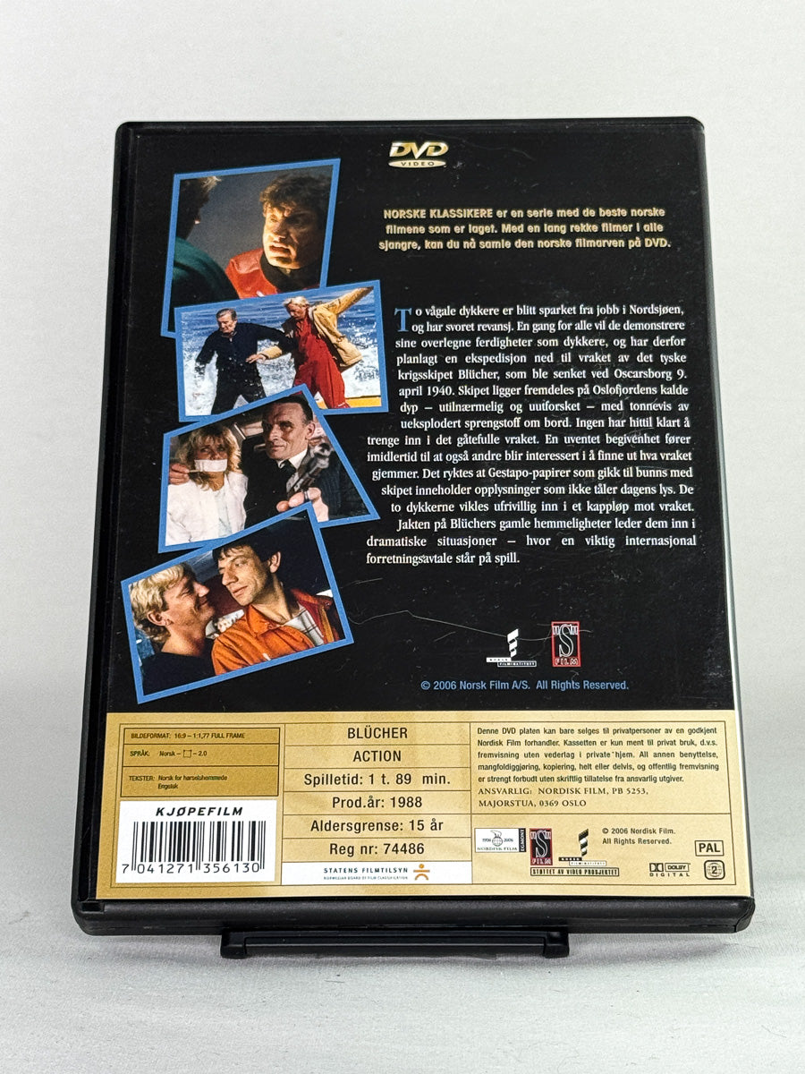 DVD-bakside til filmen Blücher
Baksiden viser info, spesifikasjoner og eventuell ekstratekst – produktbilde fra nettbutikken Brukbar Film