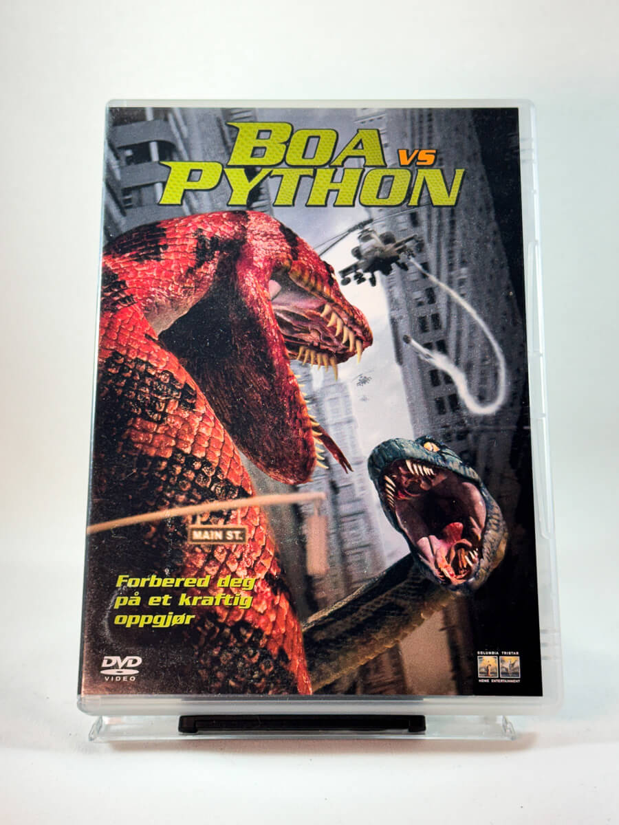 Forside av cover til Boa vs Python, brukt DVD hos Brukbar Film