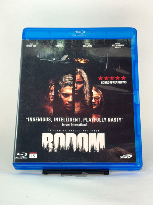 Forside av Blu-ray-cover til Bodom – brukt nordisk horrorfilm tilgjengelig hos Brukbar Film