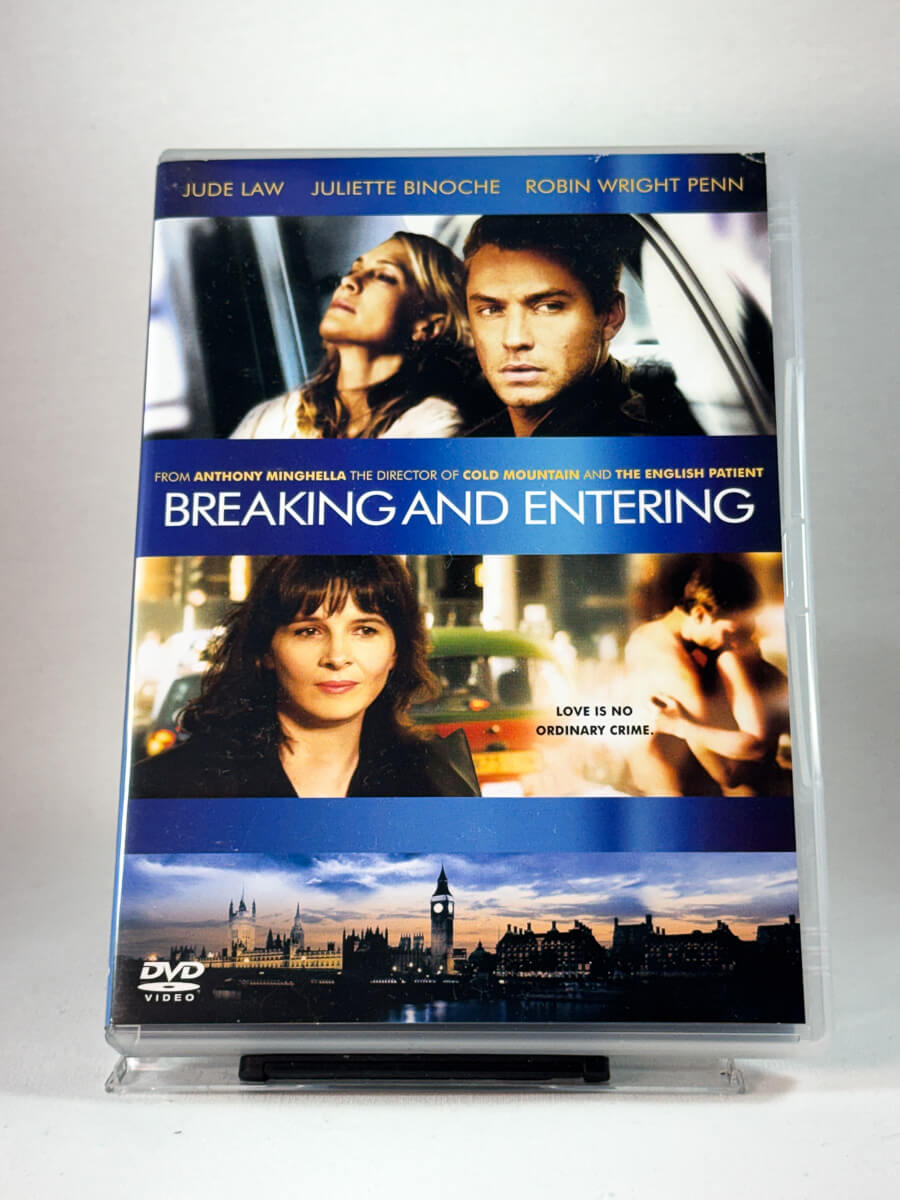 Forside av cover til Breaking and Entering, bruktfilm på DVD hos Brukbar Film