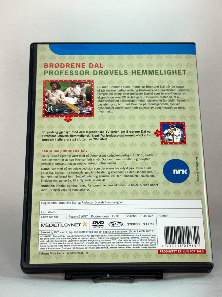 Brødrene Dal og Professor Drøvels Hemmelighet – bakside av DVD-cover med innhold og detaljer hos Brukbar Film
