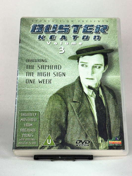 Forside av DVD-cover til Buster Keaton Volume 3 – klassisk stumfilmhumor digitalt restaurert, brukt DVD hos Brukbar Film.