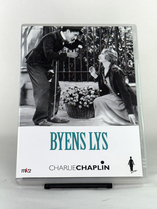 DVD-forside til filmen Byens lys
Originalt cover brukt for produktbilde i nettbutikken Brukbar Film