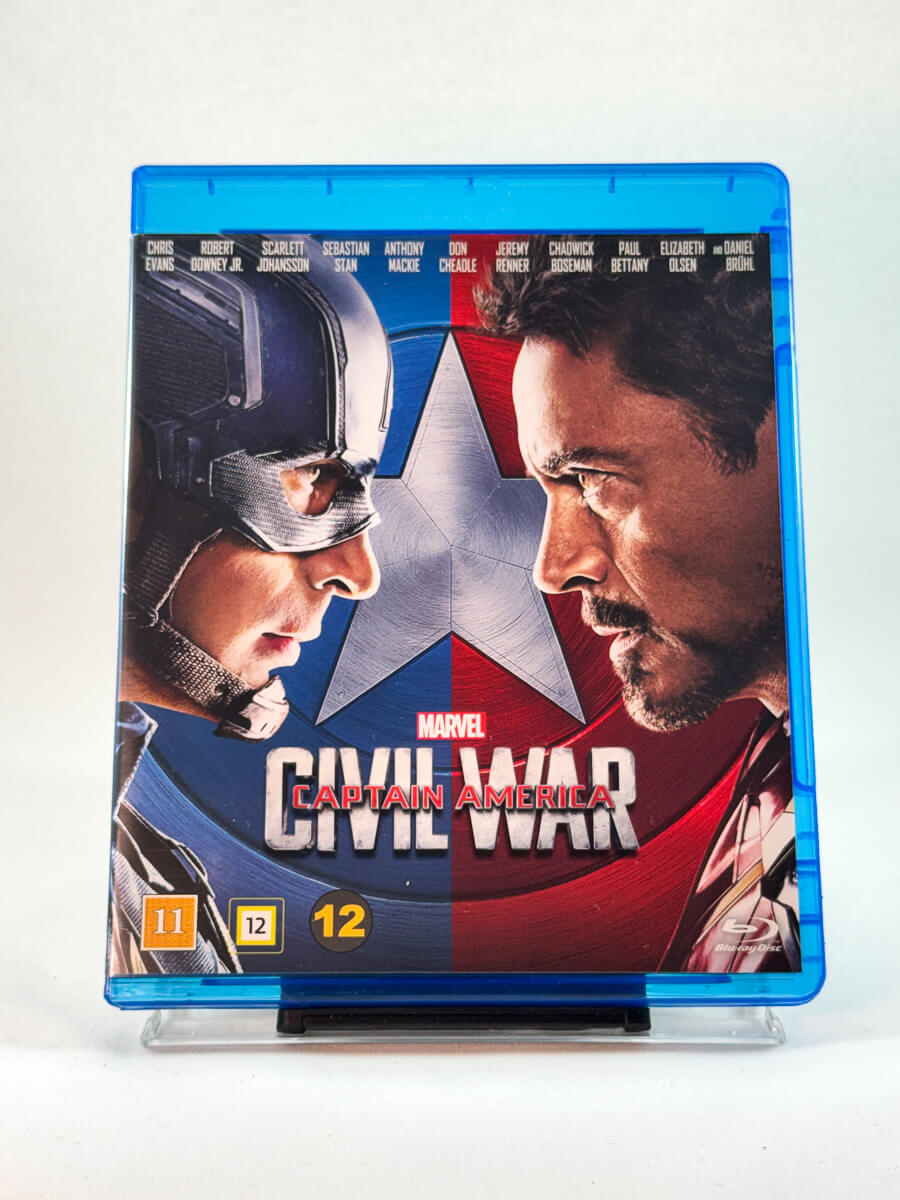 Forside av Blu-ray-cover til Captain America: Civil War, bruktfilm hos nettbutikken Brukbar Film