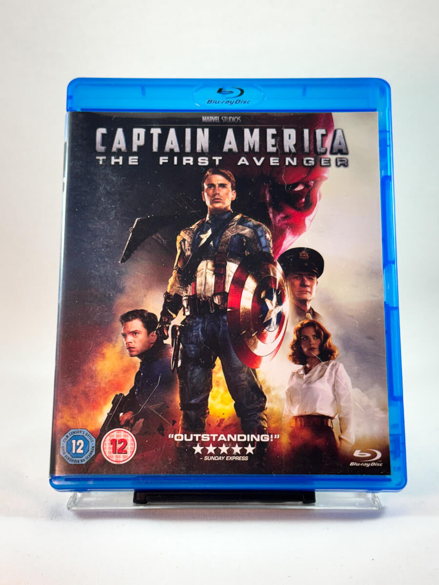 Forside av Blu-ray-cover til Captain America: The First Avenger, bruktfilm hos nettbutikken Brukbar Film