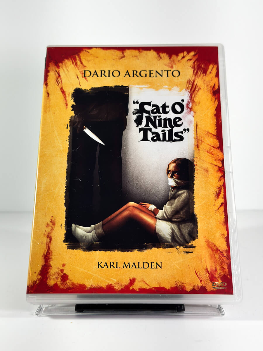 Forside av cover til Cat O' Nine Tails på DVD