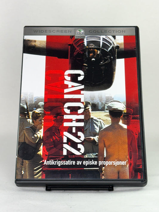 DVD-cover-forside til filmen Catch-22 – Brukt DVD fra nettbutikken Brukbar Film