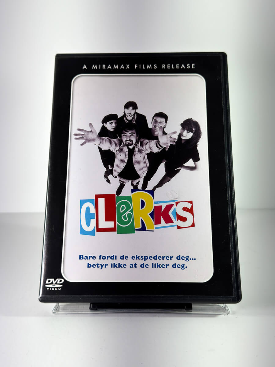 Forside av cover til Clerks på DVD