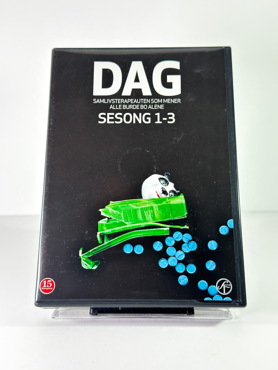 Forside av cover til Dag sesong 1-3 på DVD