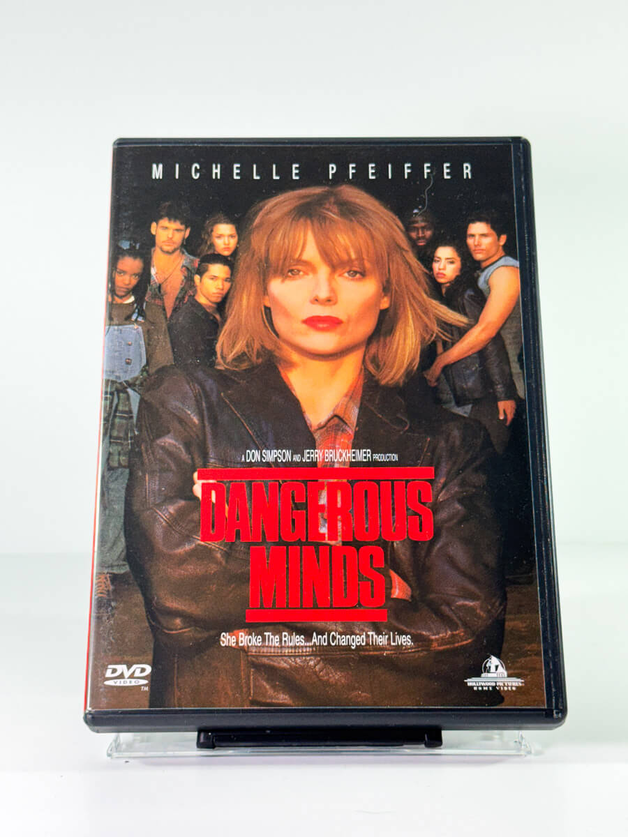 Forside av cover til dangerous minds, bruktfilm hos nettbutikken Brukbar Film