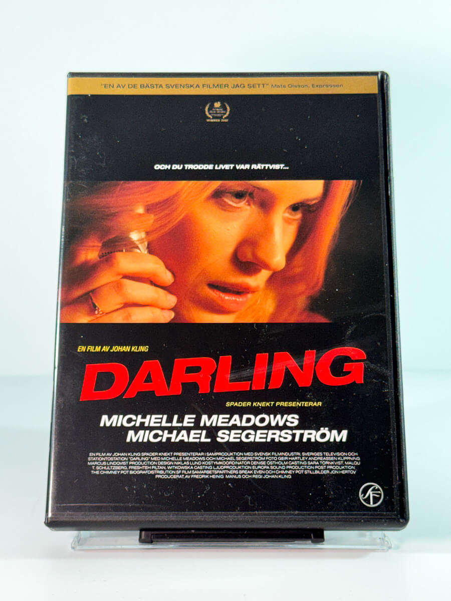 Forside av cover til darling, bruktfilm på DVD hos Brukbar Film