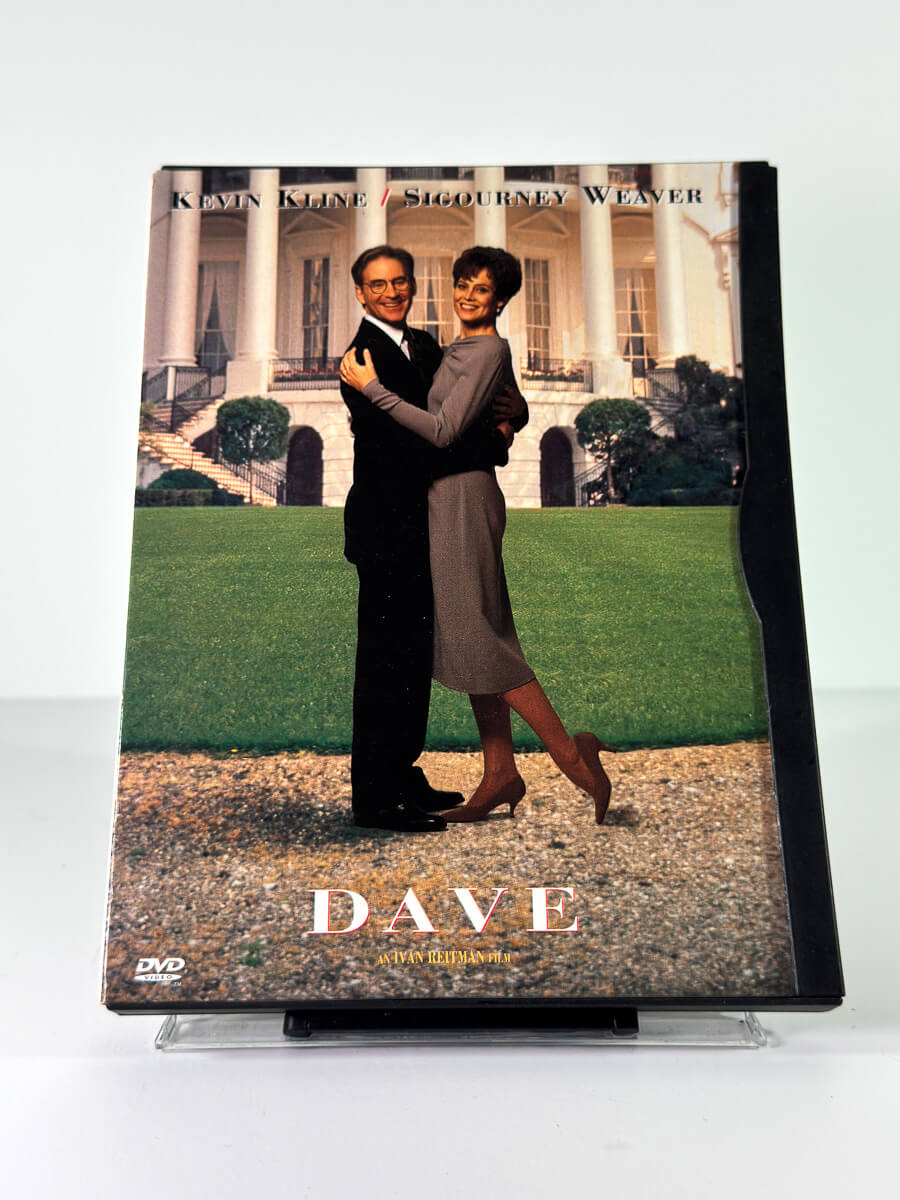 Forside av cover til Dave på DVD