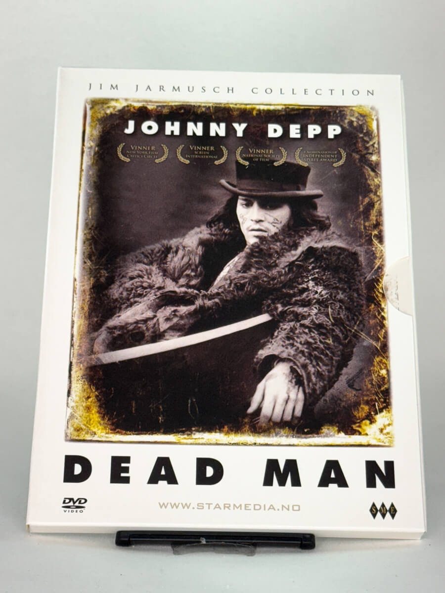 Forside av Dead Man DVD-cover – brukt film hos Brukbar Film, original western av Jim Jarmusch med Johnny Depp