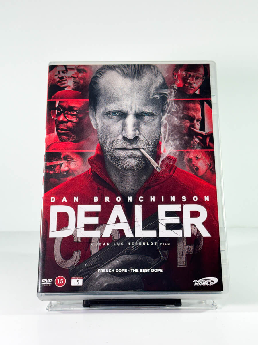 Forside av cover til Dealer, bruktfilm hos nettbutikken Brukbar Film