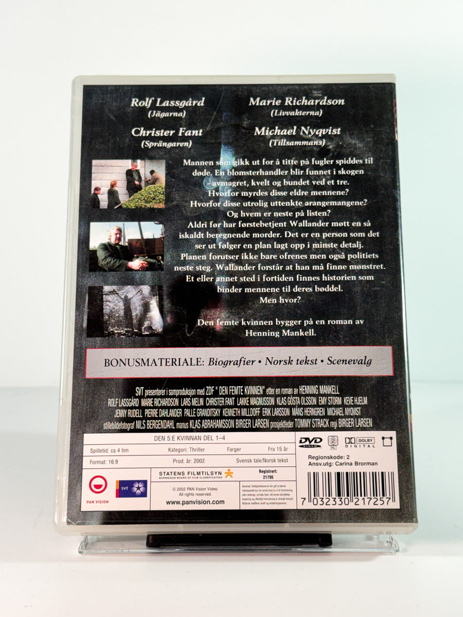 Bakside av cover til den 5. kvinnen, brukt original DVD hos Brukbar Film