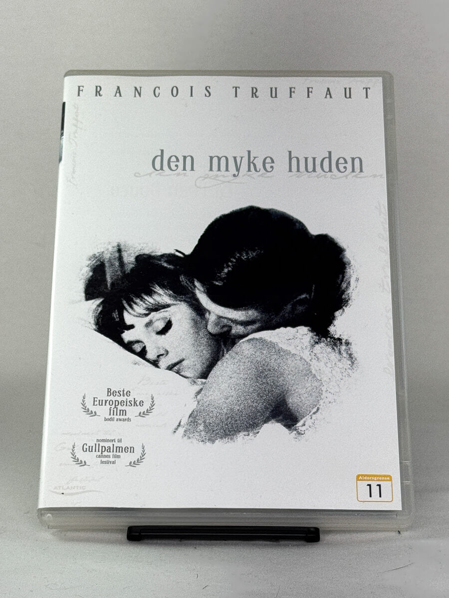 Forside av DVD-cover til Den myke huden – François Truffauts klassiske franske drama, brukt film hos Brukbar Film