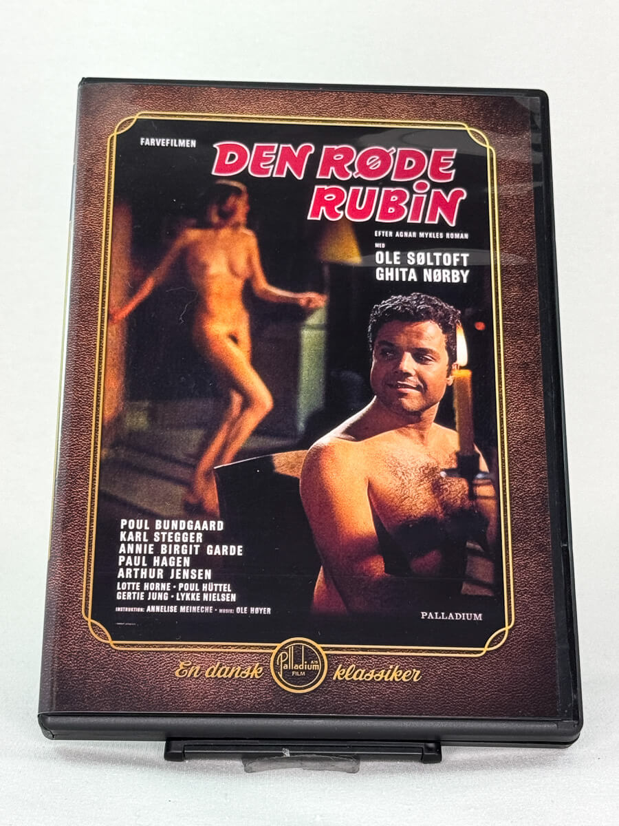Forside av DVD-cover til Den røde rubin, brukt DVD hos Brukbar Film