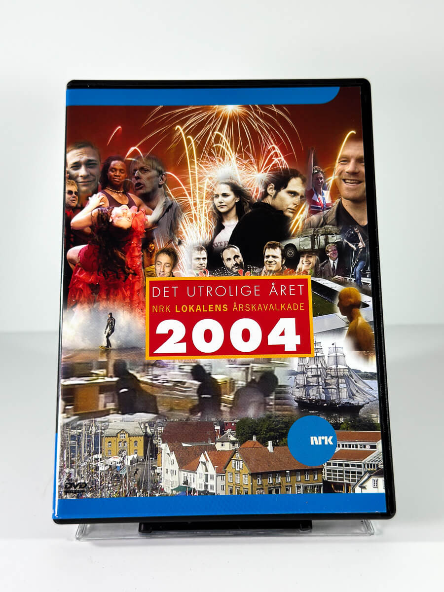 Forside av cover til Det utrolige året 2004 NRK lokalens årskavalkade, brukt DVD hos Brukbar Film
