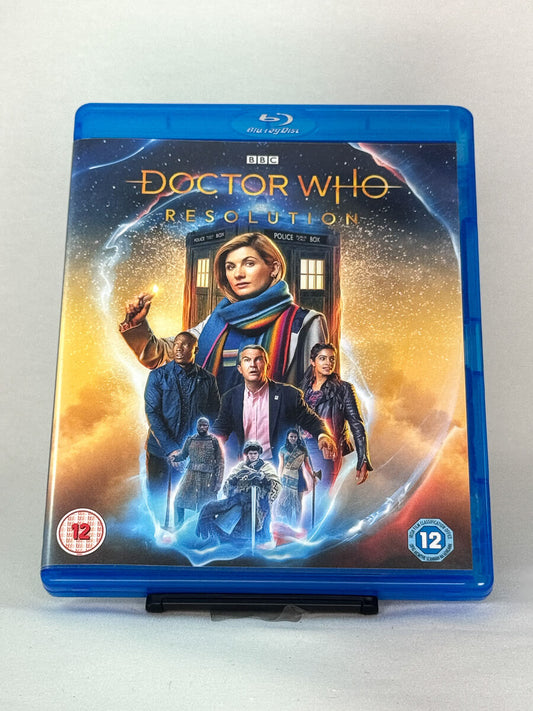 Forside av Blu-ray-cover for Doctor Who: Resolution – spesialepisode fra BBC-serien, brukt Blu-ray tilgjengelig hos Brukbar Film.