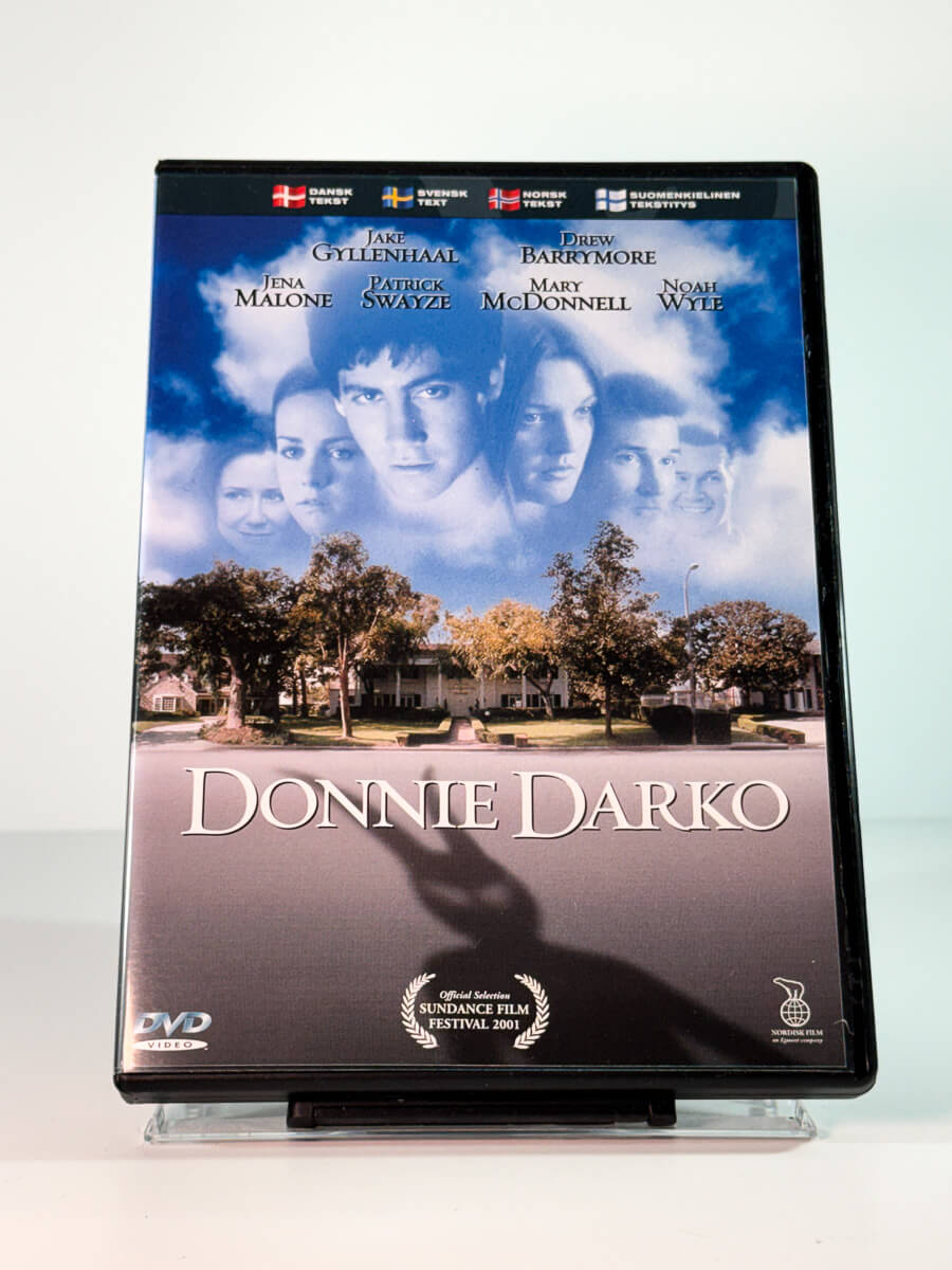 Forside av cover til Donnie Darko, brukt original DVD hos Brukbar Film