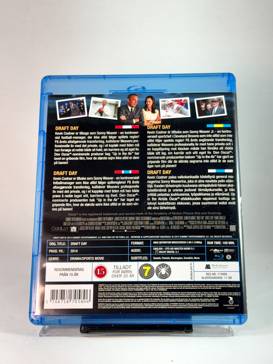 Bakside av cover til Draft Day, bruktfilm på Blu-ray hos Brukbar Film
