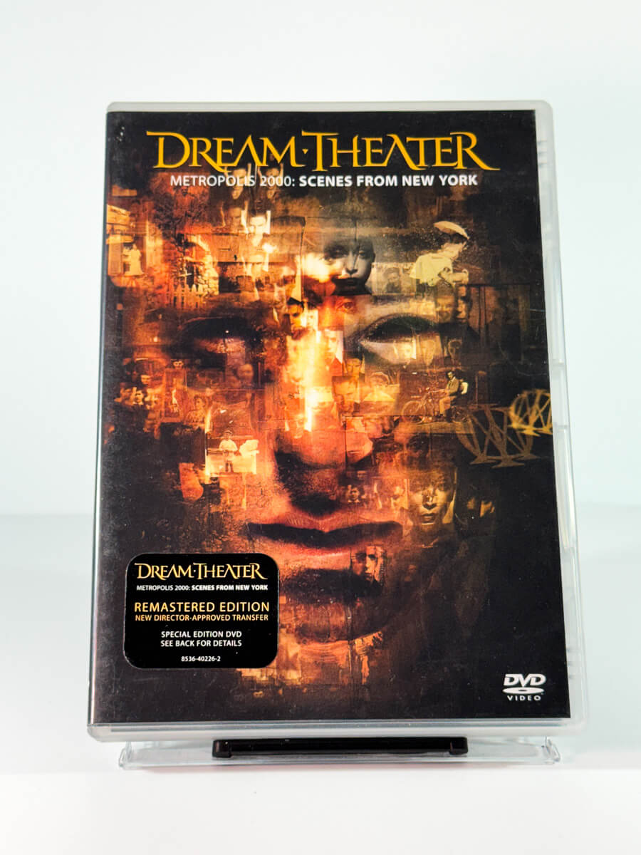 Forside av cover til dream theater metropolis 2000 scenes from new york, bruktfilm på DVD hos Brukbar Film