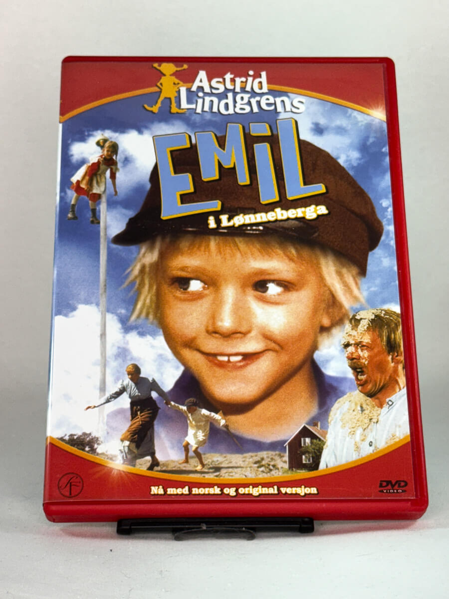 Forside av DVD-cover til Emil i Lønneberga, bruktfilm hos nettbutikken Brukbar Film