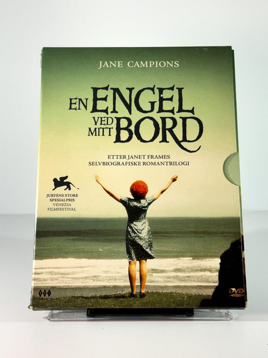 Forside av cover til En Engel ved mitt Bord, bruktfilm hos nettbutikken Brukbar Film