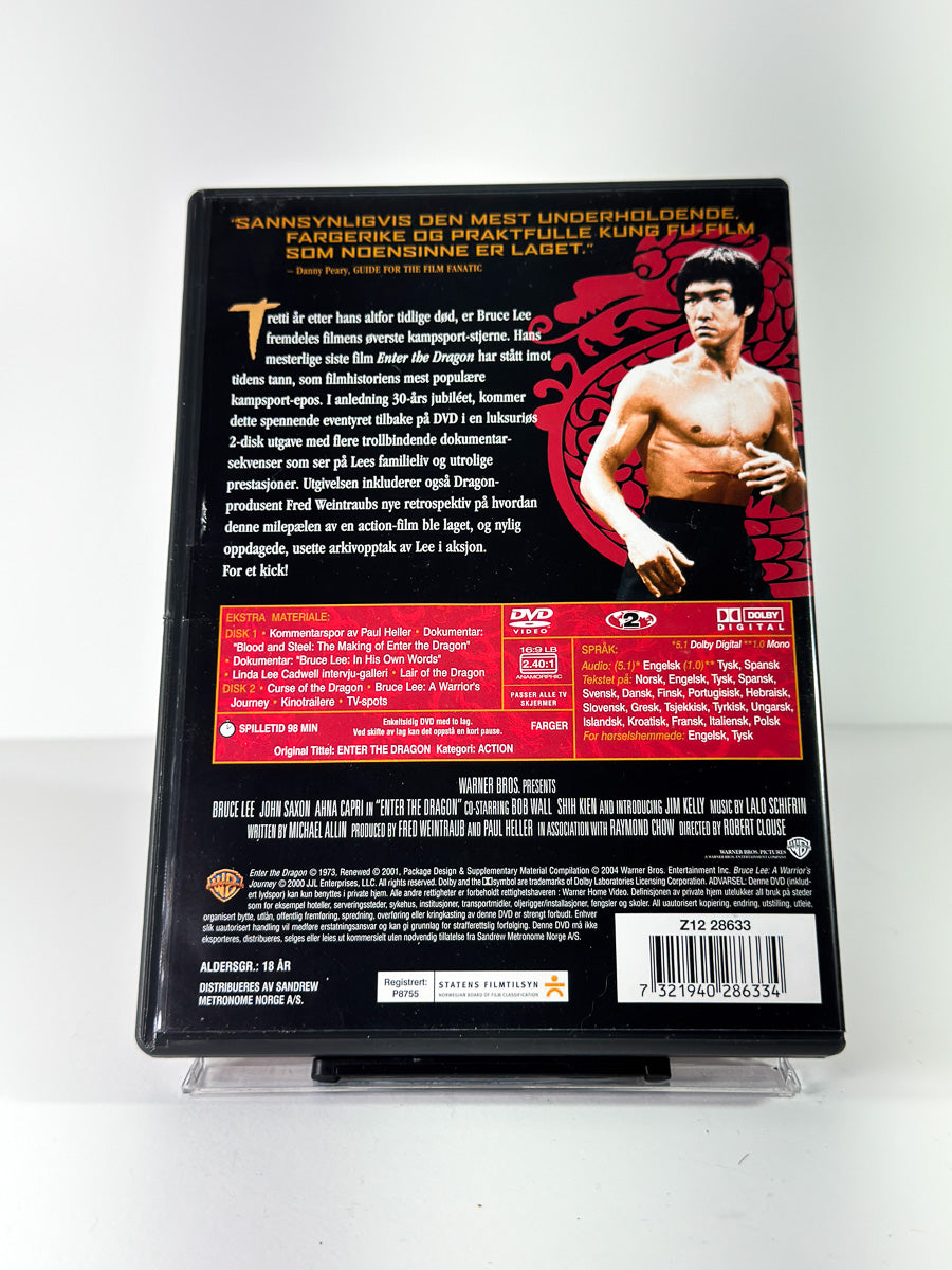 Bakside av cover til Enter the Dragon på DVD