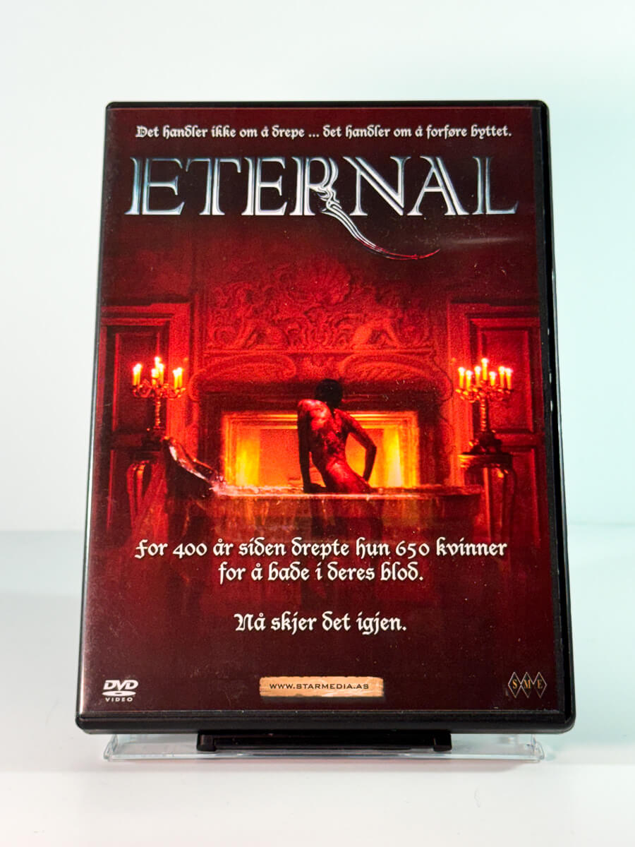 Forside av cover til eternal, bruktfilm hos nettbutikken Brukbar Film