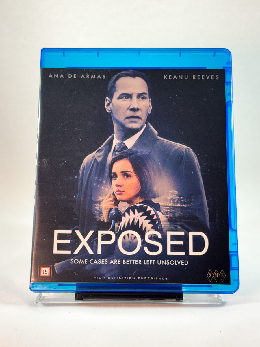 Forside av cover til Exposed, brukt Blu-ray hos Brukbar Film