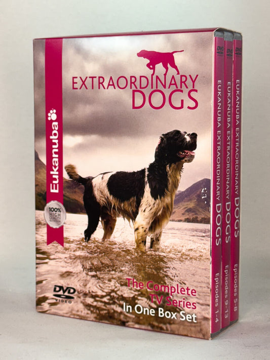 Forside av DVD-cover til Extraordinary Dogs – The Complete TV Series – dokumentarserie om hunder med unike evner og historier, komplett utgave på brukt DVD hos Brukbar Film.