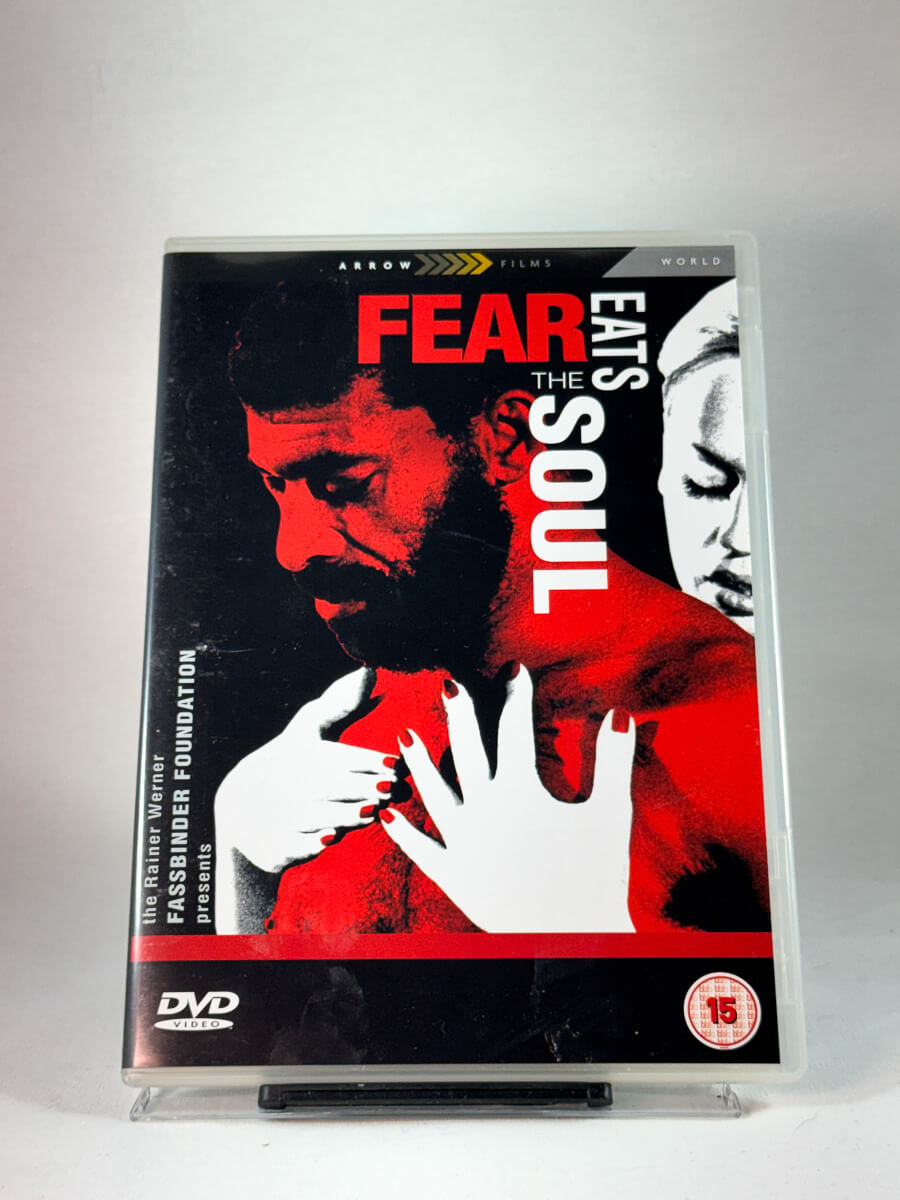 Forside av cover til Fear Eats the Soul, brukt DVD hos Brukbar Film