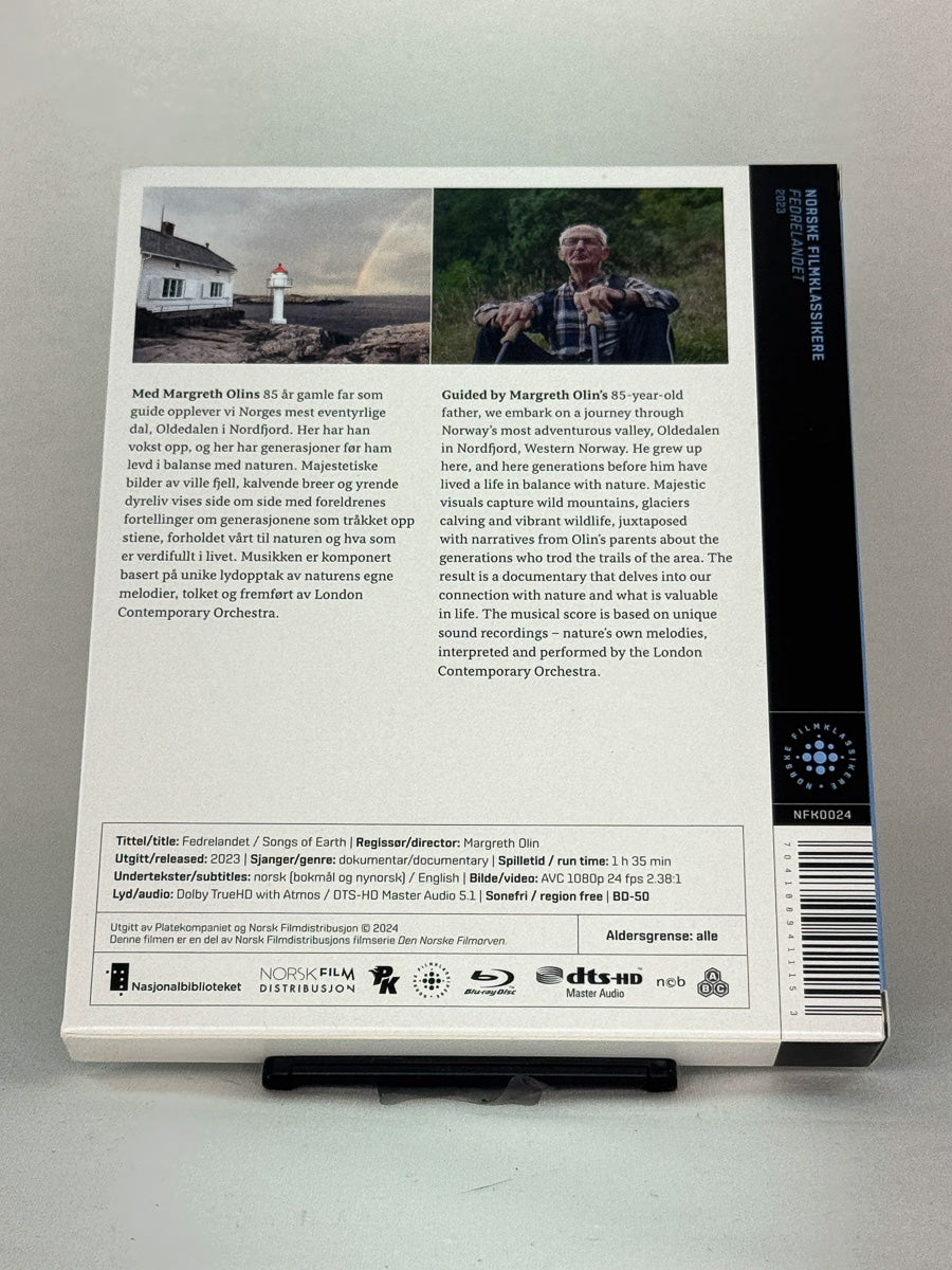 Bakside av Blu-ray-cover til filmen Fedrelandet – original brukt Blu-ray utgivelse fra nettbutikken Brukbar Film
